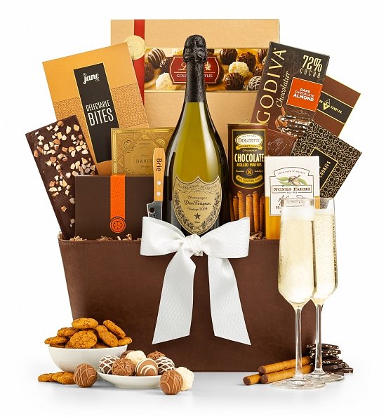 Standing Ovation One Moet & Chandon Imperial Champagne Gift Basket